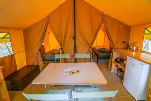 Camping Onlycamp Les Tuilleres Vercheny Dış mekan fotoğraf